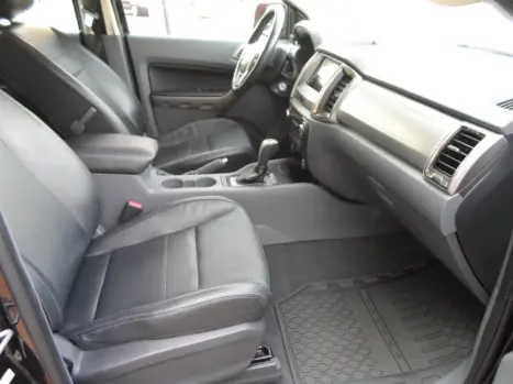 FORD Ranger 3.2 20V CABINE DUPLA 4X4 LIMITED AUTOM�TICO, Foto 13