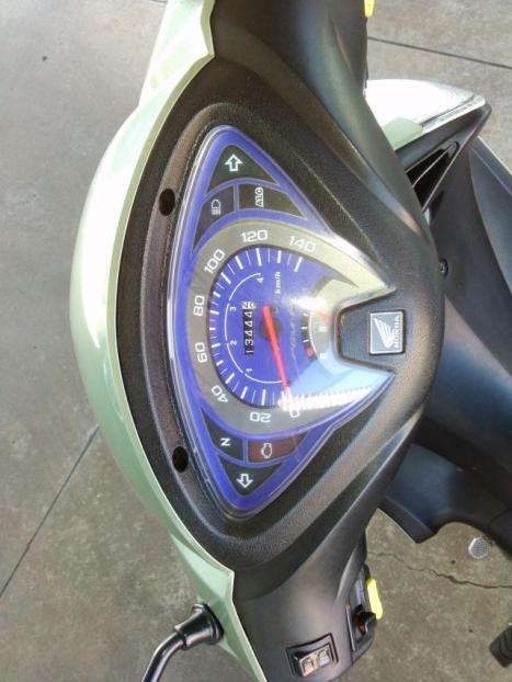 HONDA Biz 125 ES, Foto 3