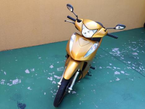 HONDA Biz 125 EX, Foto 1