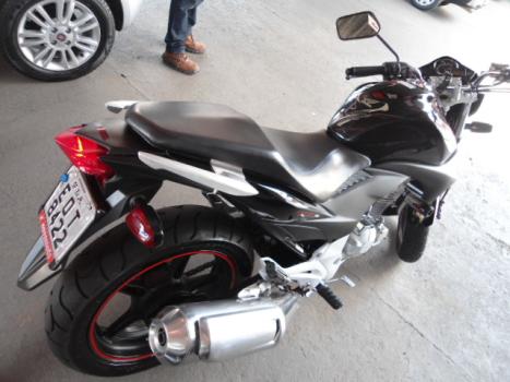 HONDA CB 300 R, Foto 2