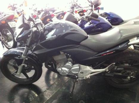 HONDA CB 300 R, Foto 1