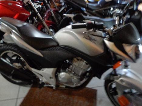 HONDA CB 300 R, Foto 4
