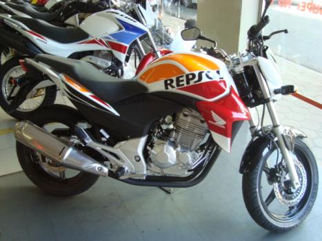 HONDA CB 300 R, Foto 1