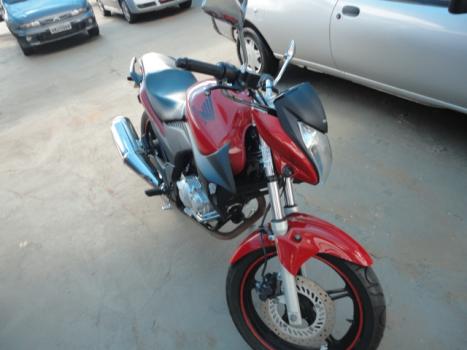 HONDA CB 300 R, Foto 2