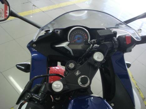 HONDA CBR 250 R, Foto 3
