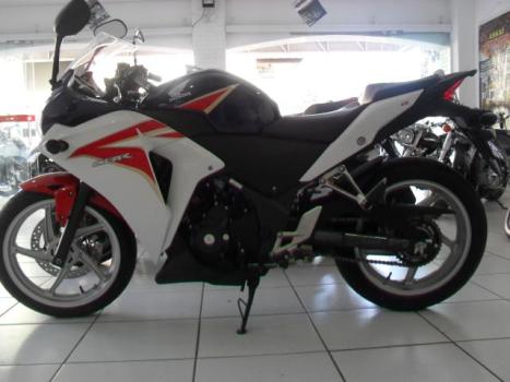 HONDA CBR 250 R, Foto 1