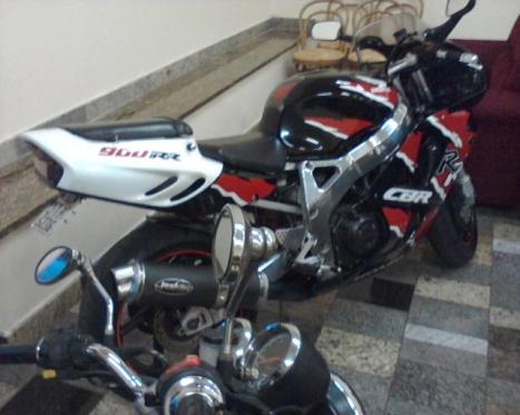 HONDA CBR 900 RR FIRE BLADE, Foto 4