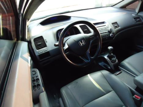 HONDA Civic 1.8 16V 4P FLEX LXS, Foto 4