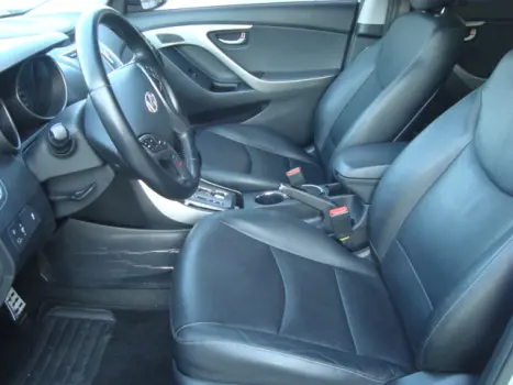 HYUNDAI Elantra 1.8 16V 4P GLS AUTOM�TICO, Foto 2
