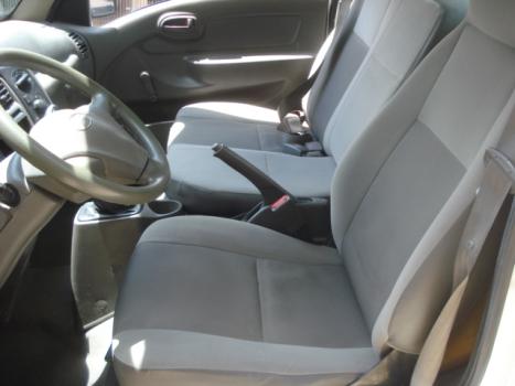 HYUNDAI HR 2.5 TCI HD DIESEL LONGO, Foto 2