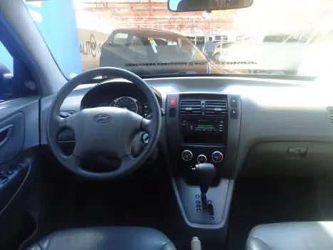 HYUNDAI Tucson 2.0 16V 4P GL, Foto 4