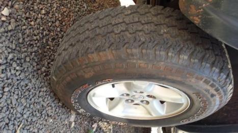 JEEP Cherokee 4.0 6 CILINDROS 12V 4P 4X4 SPORT, Foto 4