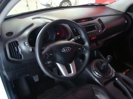KIA Sportage 2.0 16V 4P EX, Foto 4