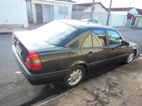 MERCEDES-BENZ C 180 1.8 16V 4P CLASSIC PLUS AUTOM�TICO, Foto 4