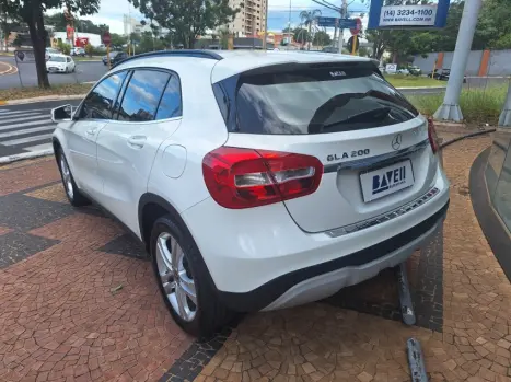 MERCEDES-BENZ GLA 200 1.6 16V 4P FLEX CGI STYLE TURBO AUTOM�TICO, Foto 4