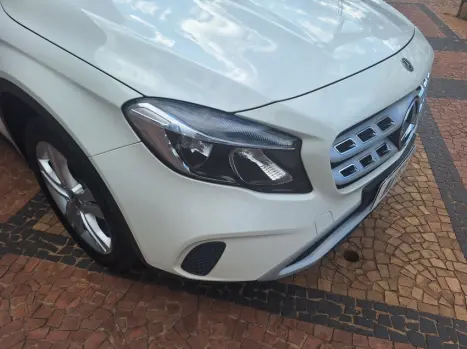 MERCEDES-BENZ GLA 200 1.6 16V 4P FLEX CGI STYLE TURBO AUTOM�TICO, Foto 6