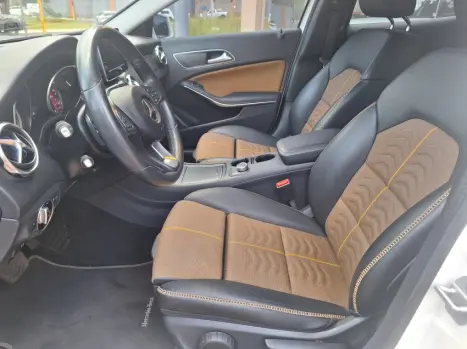 MERCEDES-BENZ GLA 200 1.6 16V 4P FLEX CGI STYLE TURBO AUTOM�TICO, Foto 10