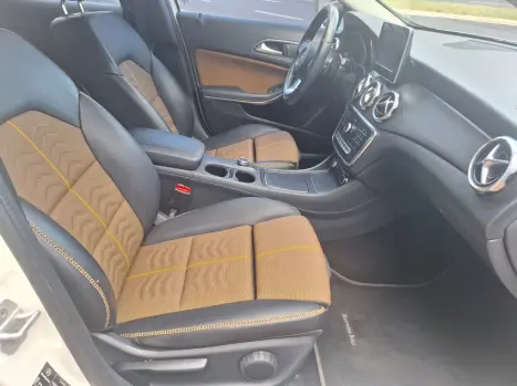 MERCEDES-BENZ GLA 200 1.6 16V 4P FLEX CGI STYLE TURBO AUTOM�TICO, Foto 12