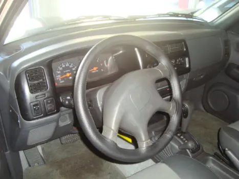 MITSUBISHI L 200 2.5 HPE 4X4 OUTDOOR CABINE DUPLA, Foto 3