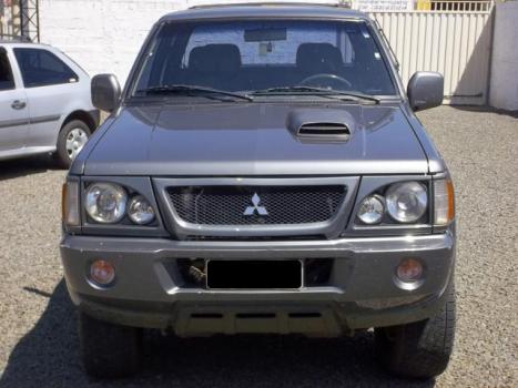 MITSUBISHI L 200 2.5 GLS HPE 4X4 CABINE DUPLA TURBO DIESEL, Foto 2