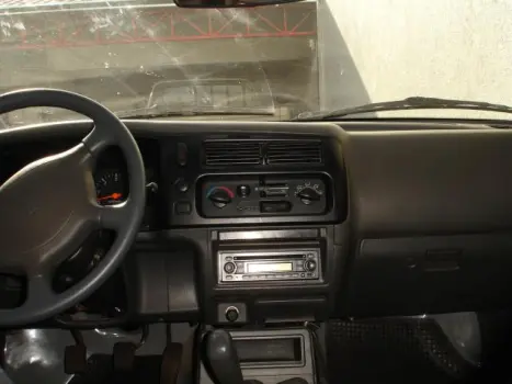 MITSUBISHI L 200 2.5 GLS 4X4 OUTDOOR CABINE DUPLA, Foto 4