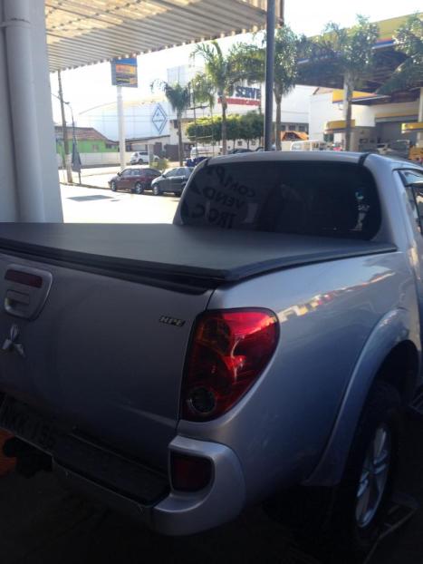 MITSUBISHI L 200 3.2 16V XB 4X4 TRITON CABINE DUPLA, Foto 2