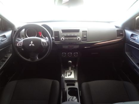 MITSUBISHI Lancer 2.0 16V 4P, Foto 2