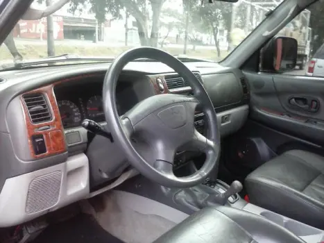 MITSUBISHI Pajero Sport 2.8 4P HPE 4X4 TURBO INTERCOOLER, Foto 4