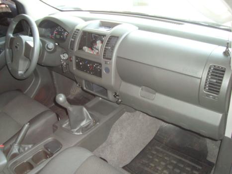 NISSAN Frontier 2.5 XE TURBO DIESEL CABINE DUPLA, Foto 4