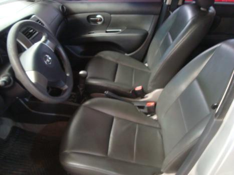 NISSAN Livina 1.6 16V 4P FLEX, Foto 2