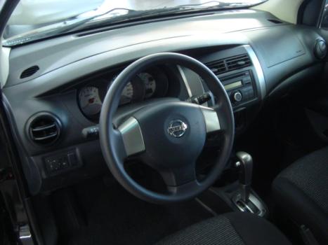 NISSAN Livina 1.6 16V 4P FLEX, Foto 4