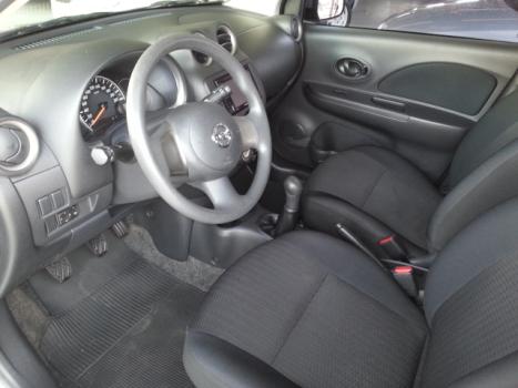 NISSAN March 1.0 16V 4P S FLEX, Foto 3