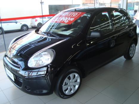 NISSAN March 1.0 16V 4P FLEX, Foto 1