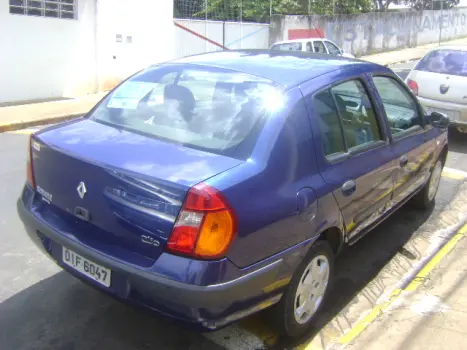 RENAULT Clio Sedan 1.0 16V 4P AUTHENTIQUE, Foto 2