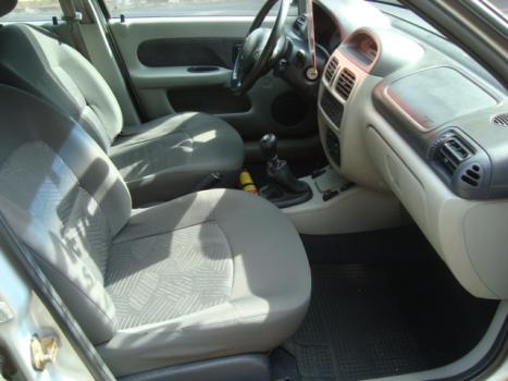 RENAULT Clio Sedan 1.0 16V 4P PRIVILEGE, Foto 4