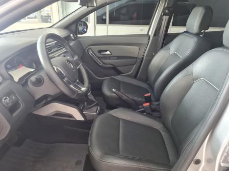 RENAULT Duster 1.6 16V 4P FLEX SCE ICONIC X-TRONIC AUTOM�TICO, Foto 4