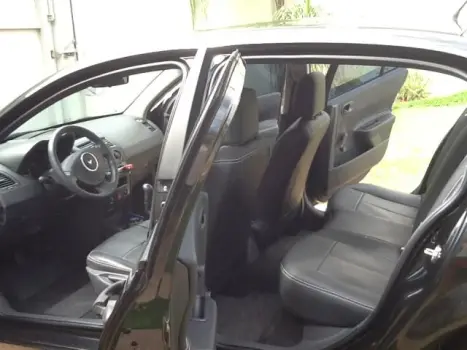 RENAULT Megane Sedan 1.6 16V 4P FLEX EXPRESION, Foto 4