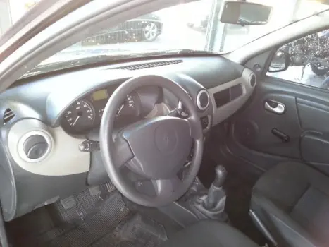 RENAULT Sandero 1.0 16V 4P FLEX AUTHENTIQUE, Foto 4