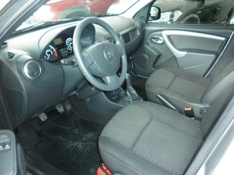 RENAULT Sandero 1.0 16V 4P HI-FLEX EXPRESSION , Foto 4