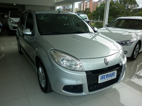 RENAULT Sandero 1.0 16V 4P HI-FLEX EXPRESSION , Foto 2