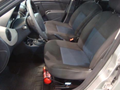 RENAULT Sandero 1.0 16V 4P FLEX AUTHENTIQUE, Foto 3