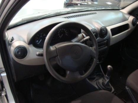 RENAULT Sandero 1.0 16V 4P FLEX AUTHENTIQUE, Foto 4