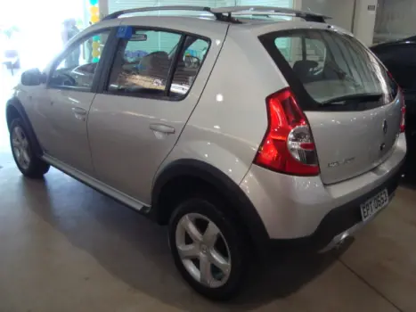 RENAULT Sandero 1.6 16V 4P FLEX STEPWAY, Foto 2