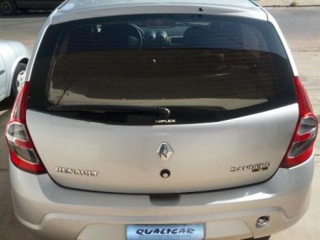 RENAULT Sandero 1.6 4P HI FLEX EXPRESSION , Foto 2