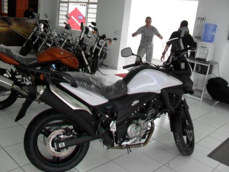 SUZUKI DL 650 V-Strom , Foto 2