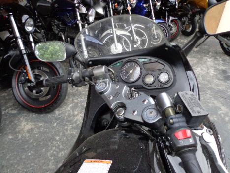 SUZUKI GSX 750 F , Foto 4
