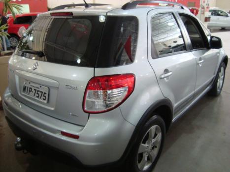 SUZUKI SX4 2.0 16V 4P 4X4 MORMAI AUTOM�TICO, Foto 4