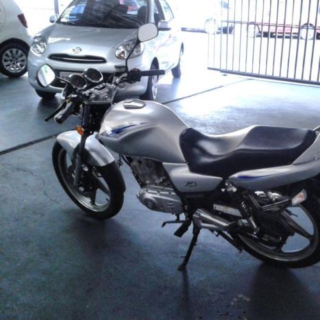 SUZUKI Yes 125 EN, Foto 3