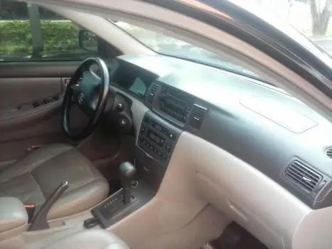 TOYOTA Corolla 1.8 16V 4P SEG, Foto 4