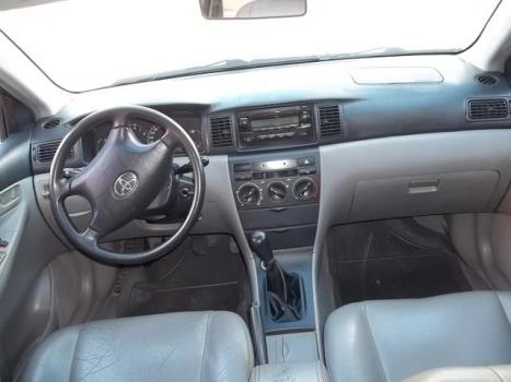 TOYOTA Corolla 1.8 16V 4P XEI, Foto 4